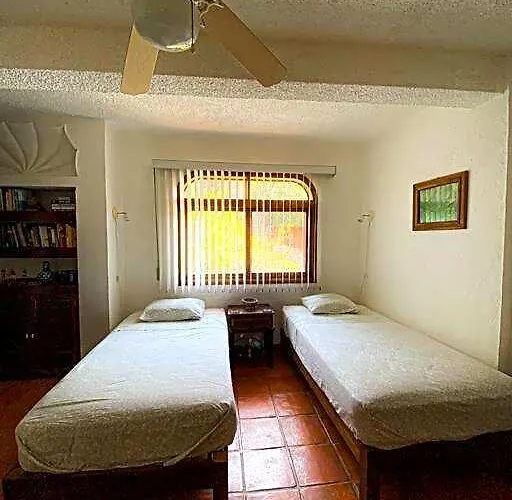 Hermosa Vista De La Bahia De Zihuatanejo