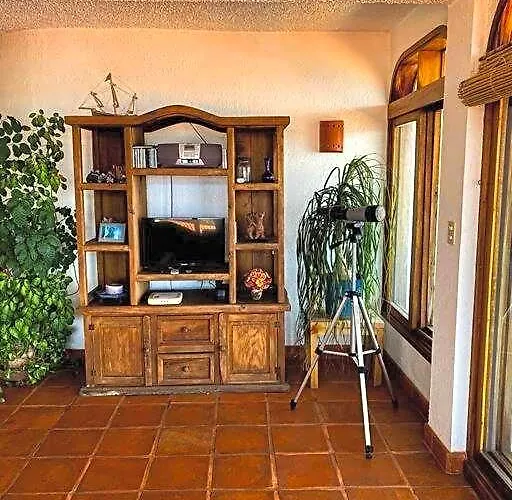 Hermosa Vista De La Bahia De Apartamento